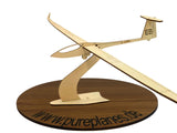 Binder EB29 Segelflugzeug Tischmodell aus Holz von Pure Planes