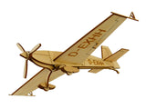 Extra 330 SC Kunstflug Flugzeugmodell aus Holz zur Dekoration auf einem Ständer