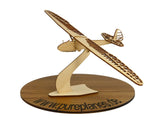 Göppingen Gö-1 Wolf Segelflugzeug Modell aus Holz auf einem Ständer zur Dekoration
