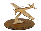 Piaggio P.149 Flugzeugmodell zur Dekoration auf einem Ständer