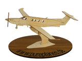 Pilatus PC 12 Flugzeugmodell Bausatz aus Holz