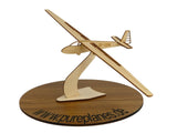 Scheibe SF 26A Segelflugzeug Modell aus Holz auf einem Ständer