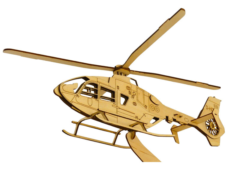 Eurocopter-EC_135_P2-hubschrauber-holz-modell-tischmodell-pureplanes