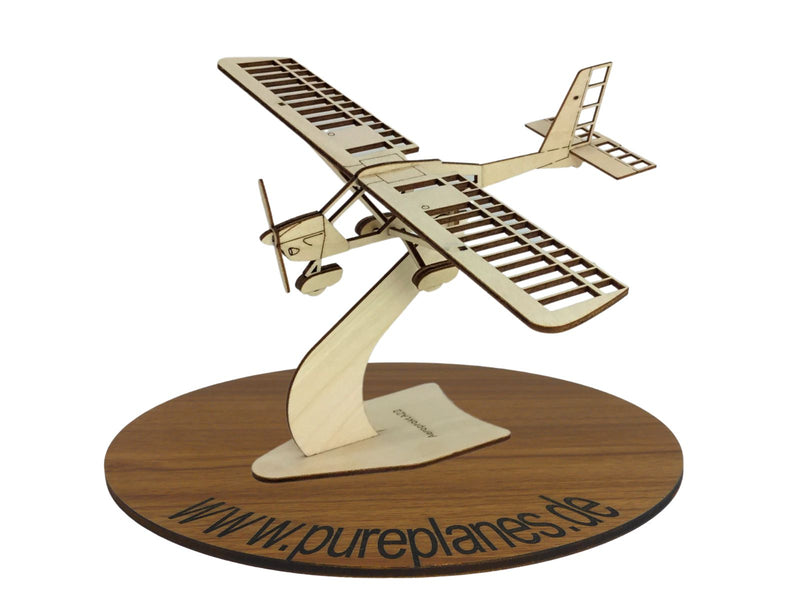 Aeroprakt A22 Leichtflugzeug Tischmodell aus Holz