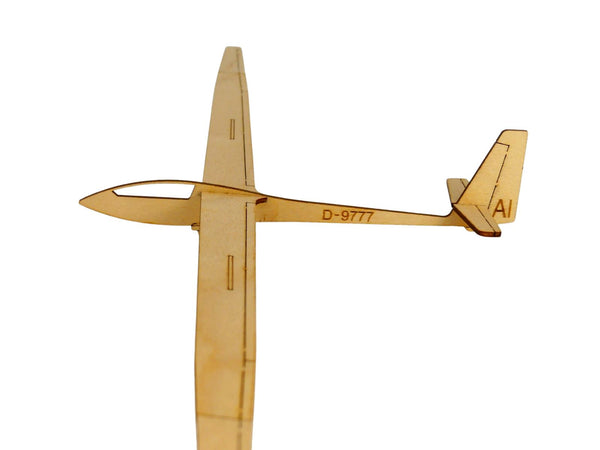ASW17 Holzflugzeug Model von Pure Planes