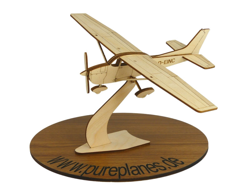 Cessna 172 Skyhawk Flugzeugmodell aus Holz zur Dekoration