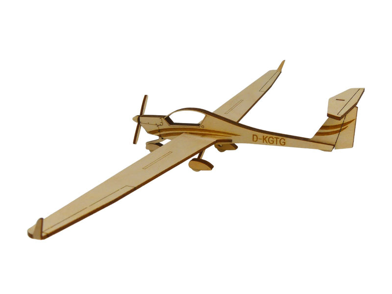 Diamond-HK36-Superdimona-Flugzeugmodell